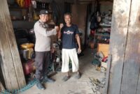 Patroli Rutin Bripka Deni Sastro, Polsek Kuala Behe Jaga Kamtibmas Tetap Aman dan Kondusif