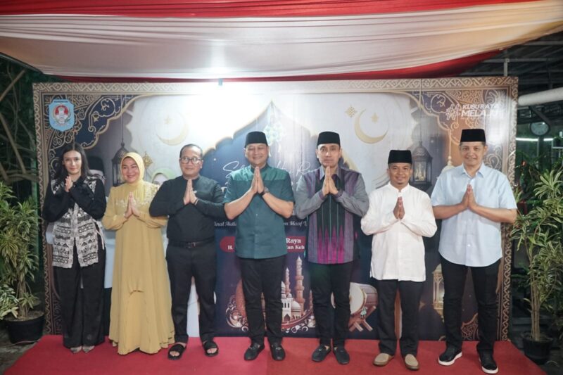 Kapolda Kalbar Irjen Pol. Dr. Pipit Rismanto Bersama Wakapolda Sambangi Bupati Kubu Raya Saat Idul Fitri 1447 H