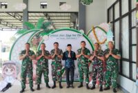 Kasdim 1206/Putussibau Bersama PJU Kodim Jalin Silaturahmi Idul Fitri dengan Wakil Bupati Kapuas Hulu