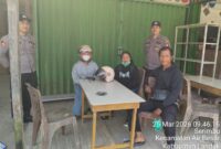 Sentuhan Humanis Polisi: Sambangi Pemudik, Pastikan Perjalanan Aman