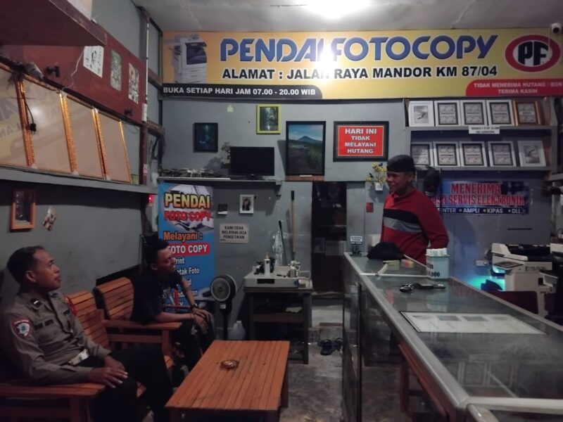 Patroli Dialogis Polisi Sasar Percetakan Fotokopi, Antisipasi Gangguan Kamtibmas