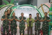 Dandim 1206/Putussibau Letkol Arm Andreas Prabowo Putro Hadiri Open House Wakil Bupati Kapuas Hulu, Pererat Sinergi Pasca Lebaran