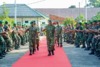 Pangdam XII/Tpr Mayjen TNI Novi Rubadi Sugito Ingatkan Prajurit Kodim 1208/Sambas: Jauhi Pelanggaran dan Jadi Solusi bagi Rakyat