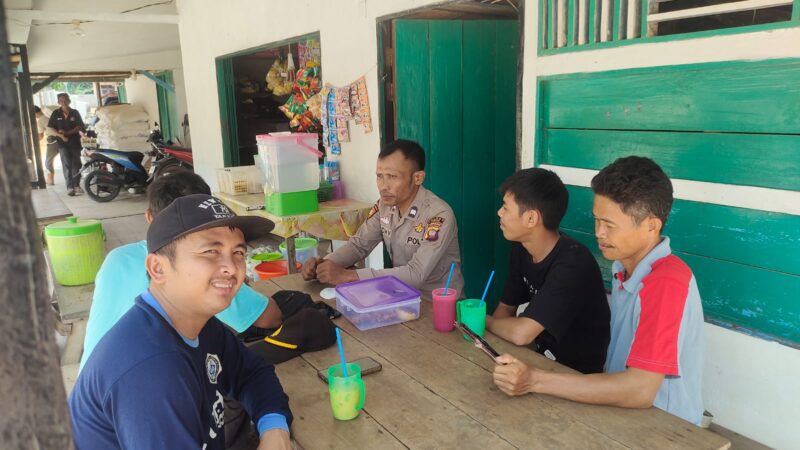 Polisi Sampaikan Imbauan Kamtibmas Langsung kepada Warga di Sebangki