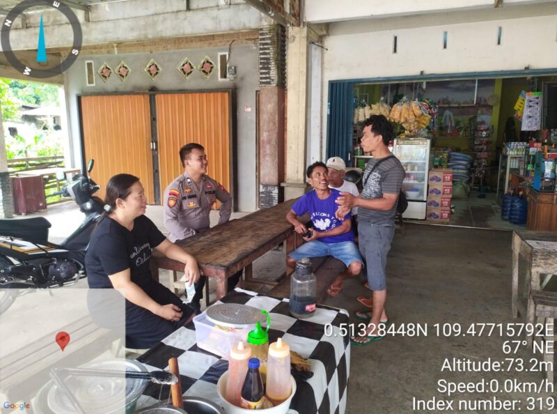 Polisi Hadir di Tengah Masyarakat, Briptu Efdi Sampaikan Pesan Kamtibmas di Sompak