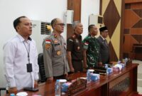 Dandim 1206/Putussibau Letkol Arm Andreas Prabowo Putro Hadiri Paripurna DPRD Kapuas Hulu Bahas LKPJ 2025