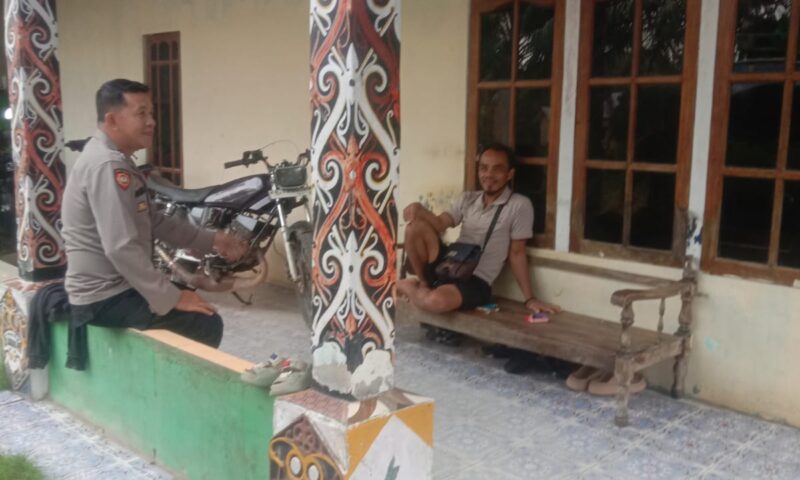 Polisi Jadi Sahabat Warga, Sambang Rumah Ciptakan Lingkungan Kondusif