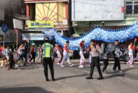 Ribuan Warga Saksikan Cap Go Meh Ketapang, Pengamanan Polisi Berjalan Lancar