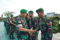 Pangdam XII/Tpr Mayjen TNI Novi Rubadi Sugito Sambut Kepulangan Satgas Yonzipur 6/SD Usai Tugas Kemanusiaan di Aceh