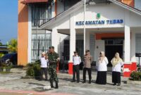 Perkuat Sinergitas Bersama Forkopimcam, Koramil 03/Tebas Gelar Apel Gabungan dan Silaturahmi Hari Raya Idul Fitri 1447 H