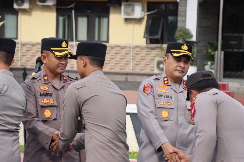 Suasana Hangat Halal Bihalal Polres Melawi, Kapolres Ajak Personel Tingkatkan Kinerja