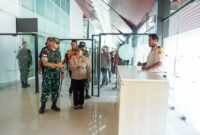 Pangdam XII/Tpr Mayjen TNI Novi Rubadi Sugito Tinjau PLBN Jagoi Babang, Soroti Sinergi dan Pelayanan