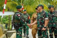 Pangdam XII/Tpr Mayjen TNI Novi Rubadi Sugito Kunjungi Pos Gabma Temajuk, Perkuat Semangat Prajurit Perbatasan