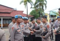 Tingkatkan Disiplin dan Profesionalitas, Propam Polres Ketapang Laksanakan Gaktiblin di Halaman Mapolres Ketapang