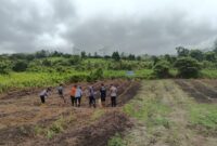 Polsek Nanga Pinoh Tanam Jagung Hibrida, Dukung Ketahanan dan Swasembada Pangan