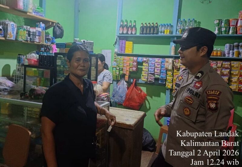 Humanis dan Dekat, Polisi Sampaikan Pesan Kamtibmas Saat Patroli Siang