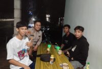 IPDA Bernadus Didy Kusnadi, S.H., M.H. Pimpin Patroli Malam Humanis, Polisi Jadi Sahabat Warga di Mandor