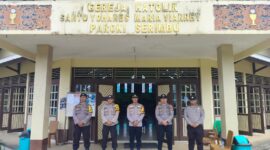 IPDA Dedi Iskandar Pimpin Pengamanan Jumat Agung di Gereja Santo Yohanes Maria Vianney Serimbu