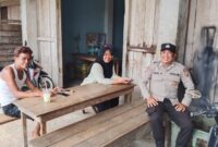 Aiptu Fitriono Akbar dan Bripka Deni Sastro Ajak Warga Waspadai Hoaks