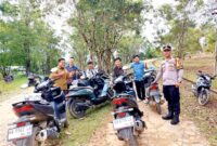 Kapolsek Air Besar IPDA Dedi Iskandar Sapa Warga Jelang Ibadah Paskah 2026