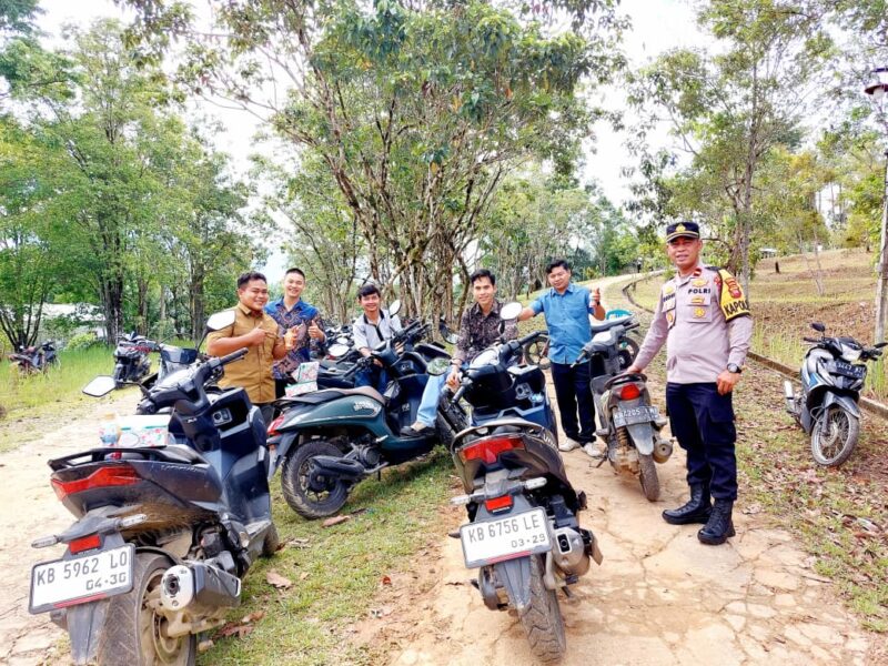 Kapolsek Air Besar IPDA Dedi Iskandar Sapa Warga Jelang Ibadah Paskah 2026