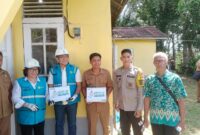 Desa Manggang Akhirnya Dialiri Listrik PLN, Warga Sambut Haru Penyalaan Perdana