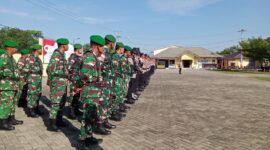 Anggota Kodim 1208/Sambas Ikuti Apel Pengamanan Seminar Dai dari 6 Negara