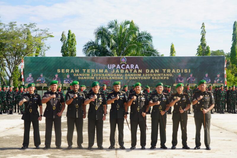 Sertijab 4 Komandan Satuan Digelar di Makorem 121/Abw Sintang