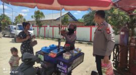 Patroli Rutin Polsek Menjalin Pererat Hubungan Polisi dan Masyarakat