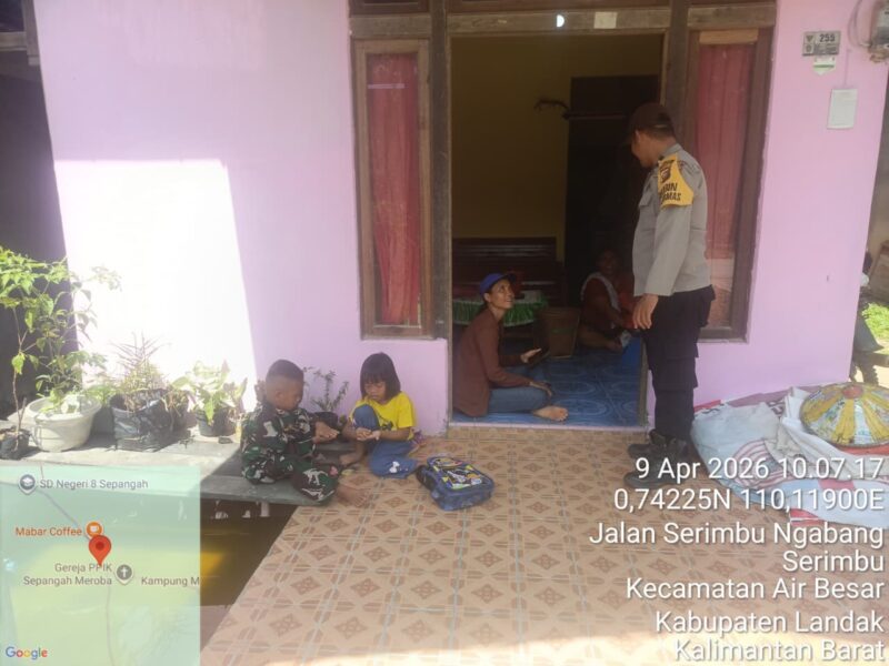 Sambang Humanis Polsek Air Besar, Warga Diajak Jaga Keselamatan Anak