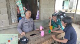 Polisi Sapa Warga Saat Patroli Siang, Ciptakan Suasana Aman dan Humanis