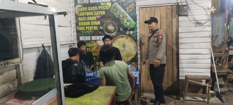 Polsek Mempawah Hulu Tingkatkan Patroli Kamtibmas di Malam Hari