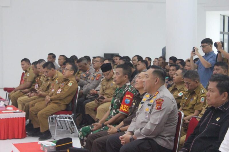 Kasdim 1206/Putussibau Hadiri Pembukaan Sosialisasi Pemilihan Kepala Desa Serentak Periode 2026–2034 Kabupaten Kapuas Hulu