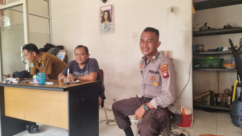 Patroli Siang, Personel Polsek Menjalin Jaga Stabilitas Kamtibmas di Wilayah Desa Menjalin