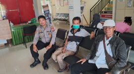 Duduk Bersama Sambil Berdialog Dengan Masyarakat, Personel Polsubsektor Jelimpo Himbau Jaga Kamtibmas