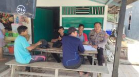 Polisi Sahabat Warga: Duduk Bersama, Bercanda, dan Sampaikan Pesan Kamtibmas