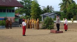 Aiptu Sujud Jadi Pembina Upacara di SDN 13 Muara Pawan, Siswa Diberi Edukasi Disiplin