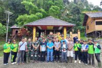 Sambut Tradisi Naik Dango, Kodim 1209/Bky Fokus Bersihkan Area Rumah Panjang Samalantan