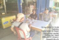 Sentuhan Humanis Polisi Saat Patroli Siang, Warga Merasa Aman dan Nyaman