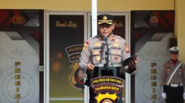 Polres Ketapang Gelar Upacara Hari Kesadaran Nasional, Berikan Penghargaan kepada Personel Berprestasi