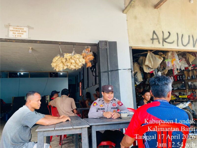 Santai Tapi Bermakna, Polisi Sampaikan Himbauan Saat Ngopi Bareng Warga