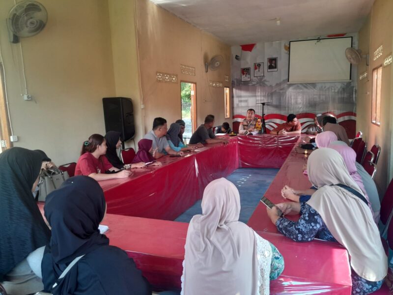 Kapolsek Mandor Jaga Kondusifitas Mediasi BMT BUS, Nasabah Desak Transparansi Dana Simpanan