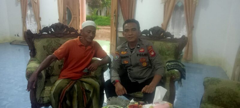 Silaturahmi Humanis Aipda Suriansyah, Pererat Kedekatan dengan Warga Desa Rantau Panjang