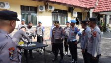 AKBP Bibit Triyono Pimpin Tes Urine Personel Polres Melawi di Mapolres