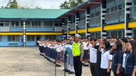Police Goes to School, KBO Lantas Polres Melawi Jadi Inspektur Upacara di Yayasan Sungai Kehidupan Borneo