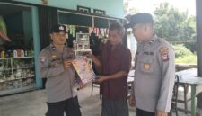 Sat Binmas Polres Melawi Sosialisasikan Kamtibmas dan Pencegahan Karhutla