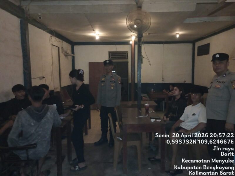 Antisipasi Kriminalitas, Polsek Menyuke Lakukan Patroli Malam