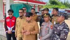 Letda Laut (T) Akhmad Khabibullah Dampingi Bupati Kubu Raya di Sungai Kakap