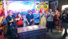 Kapolsek Sengah Temila Hadir di Naik Dango, Budaya Dayak Semakin Bersinar