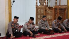 AKBP Harris Batara Simbolon Pimpin Pembinaan Rohani, Personel Polres Melawi Rutin Baca Surah Yasin